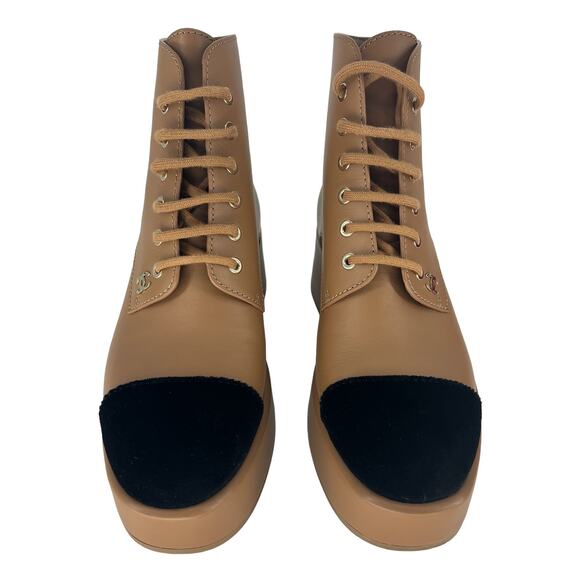 Chanel 2022 Interlocking CC Logo Cap Toe Lace-Up Boots - Picture 8 of 16